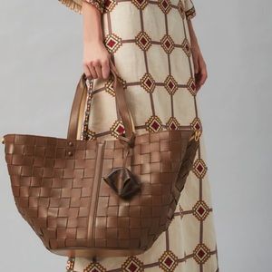 Tory Burch Sete Woven Tote